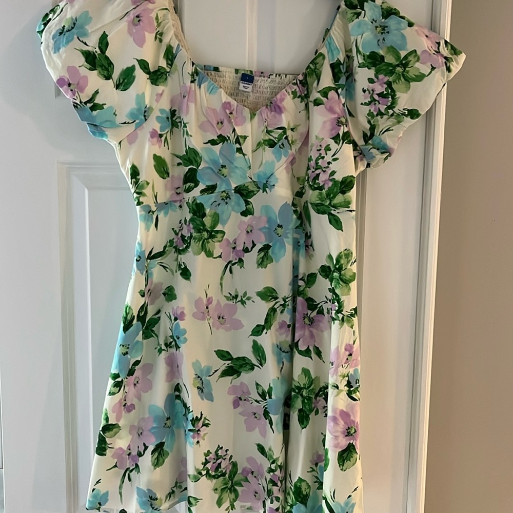Cute floral summer mini dress